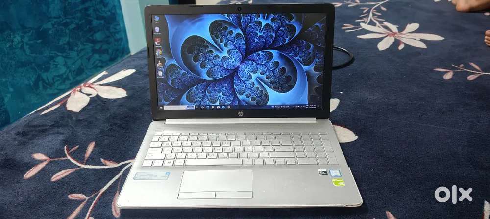 HP Laptop For Sale - Interested People Can Text Me