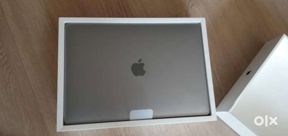 Apple MacBook Air