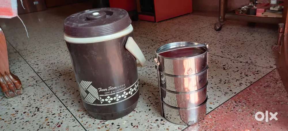 4 carrier hot lunch box of Milton brand-2 nos & 3 Eagle/Milton flusk