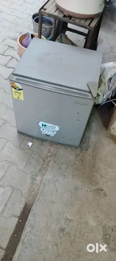 45 litter capacity proper working condition fridge good cooling