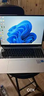 Huawei MateBook D16 (2024) – 12th Gen i5, 8GB RAM, 512GB Silver