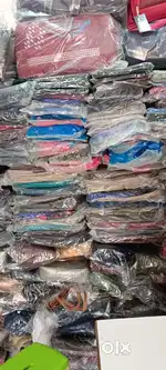 Bag shop worker for women