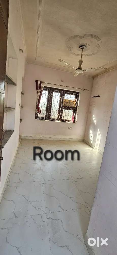 Room rent for girls and family bachelors are not allowed