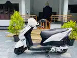 honda     dio