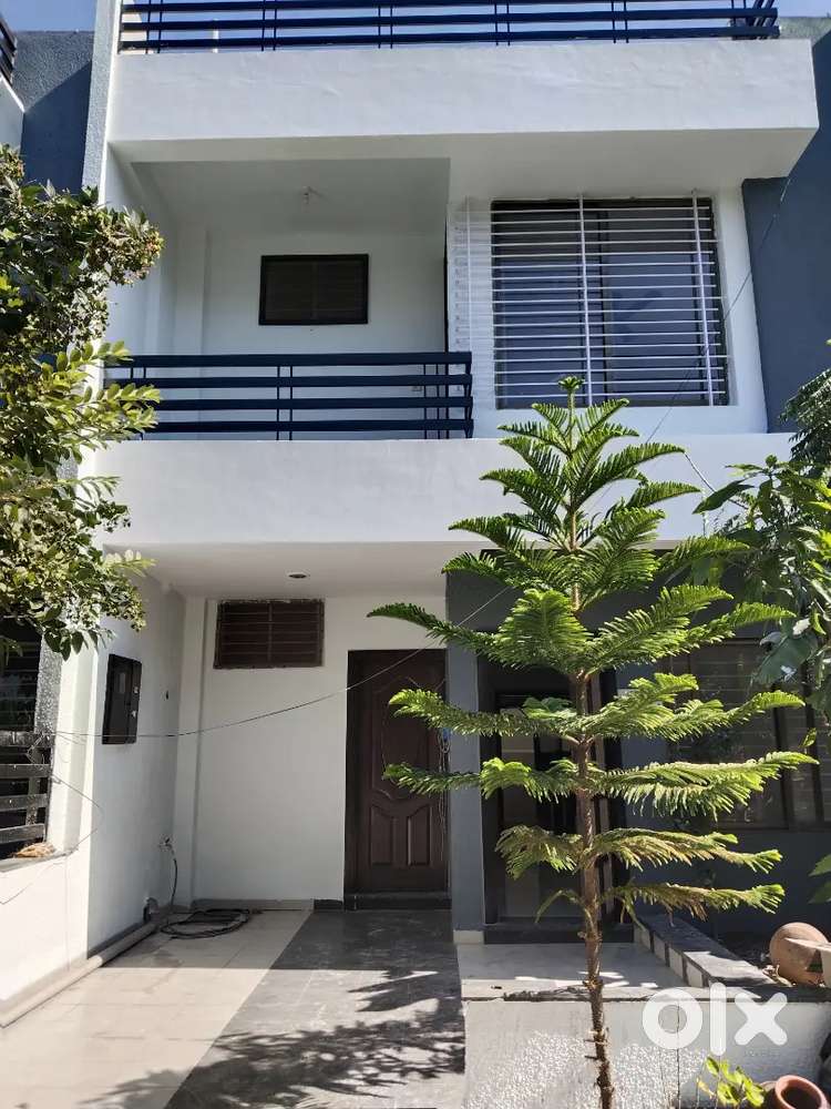 3 BHK West Facing 1050 Sqf Row House available for sale in Casa Green