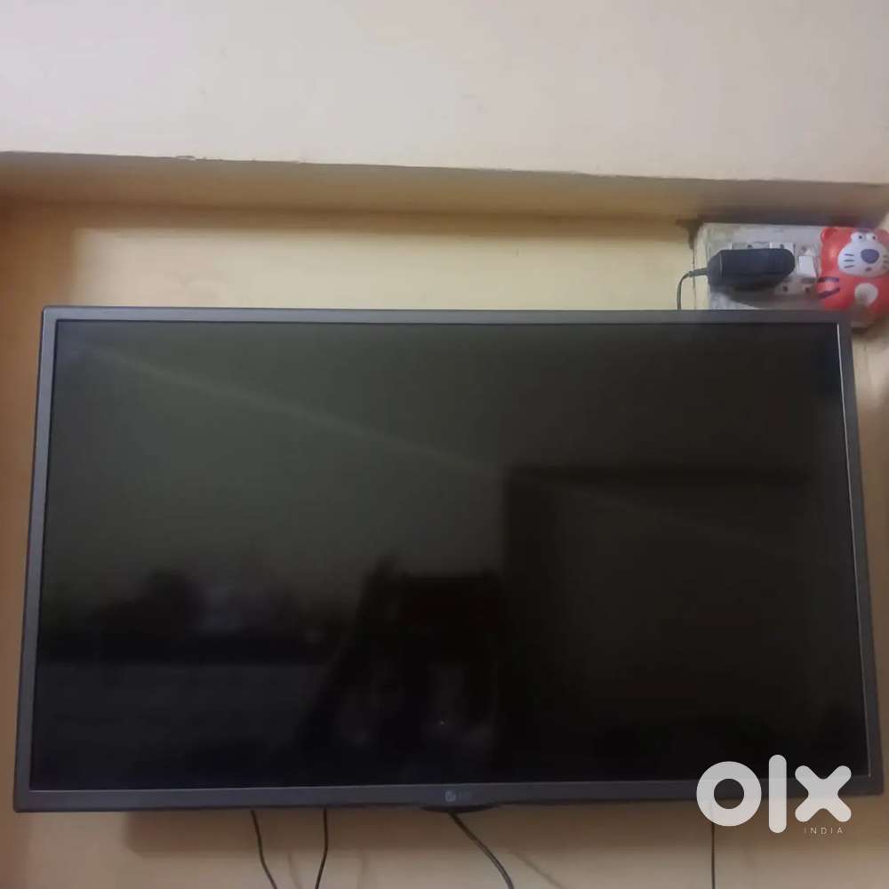 LG. 32 LCD