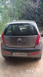 Hyundai i10 Gujarat passing magna pure petrol engine,lovely condirion