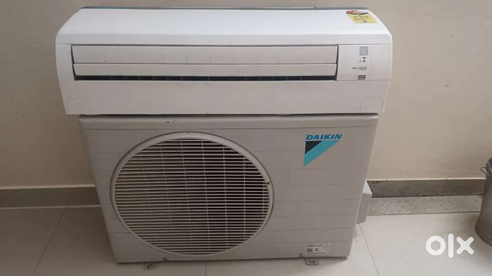 Daikin AC 1.5 ton - 3 star - 100% copper