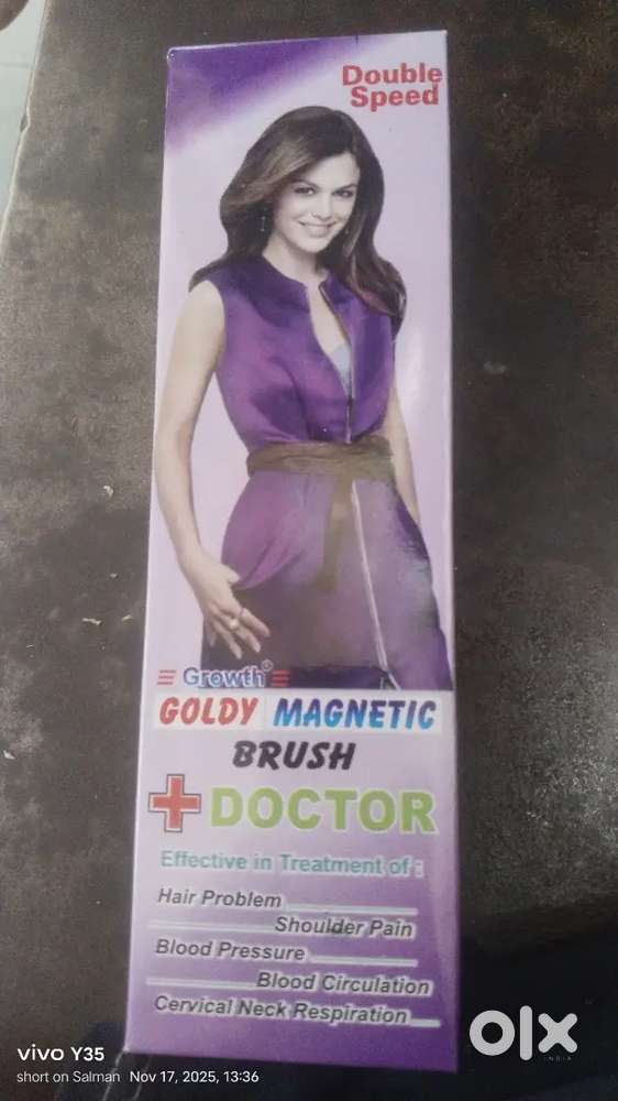 Goldy magnetic brush