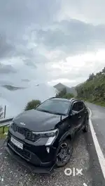 Kia sonet petrol htk optional