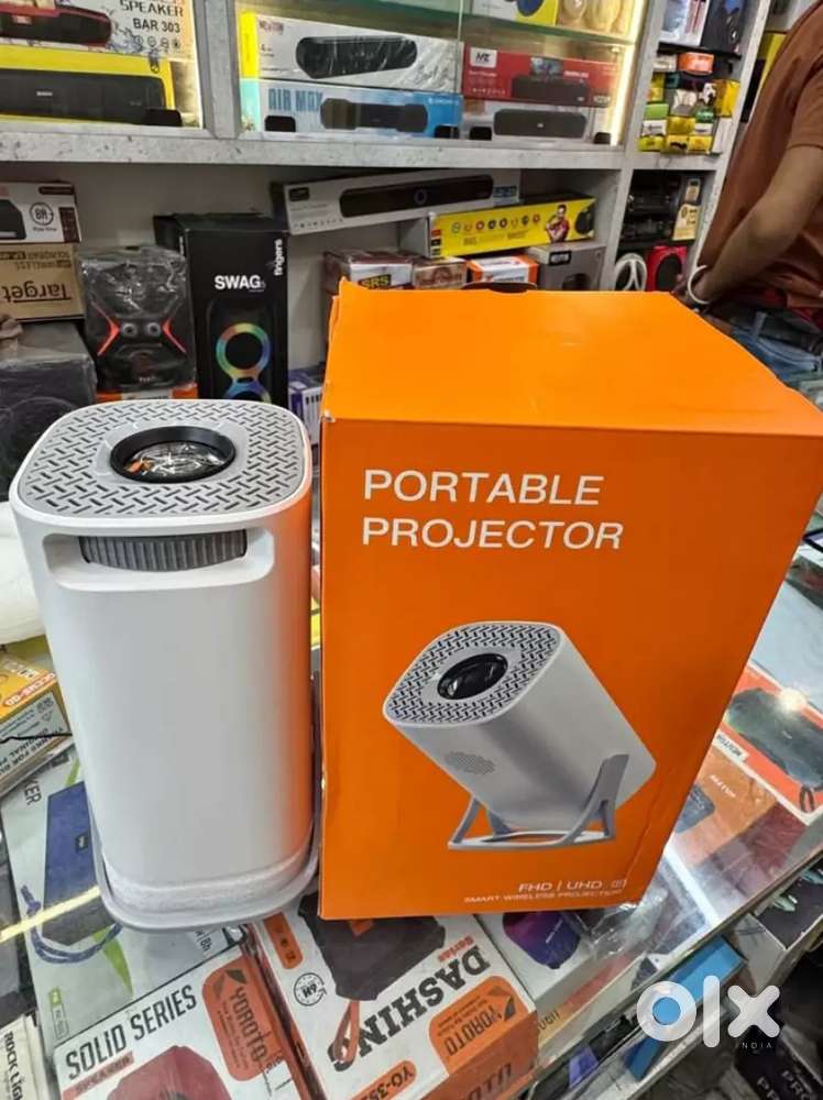 Portable LED Projector 4K 1080