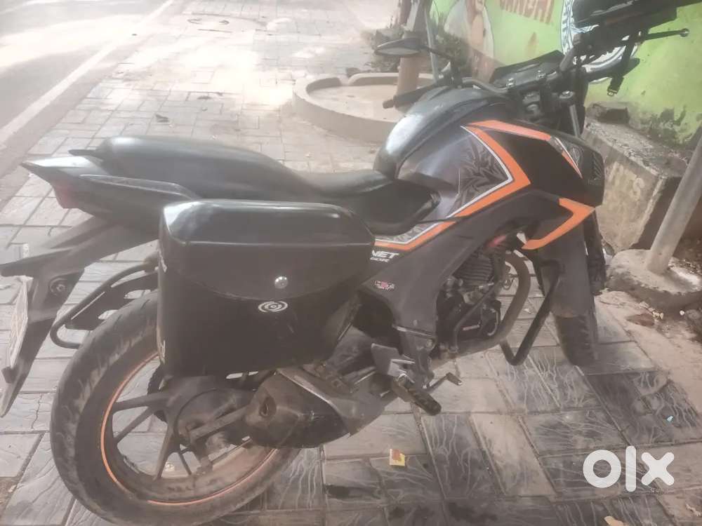 Honda honet cb 160 for sale