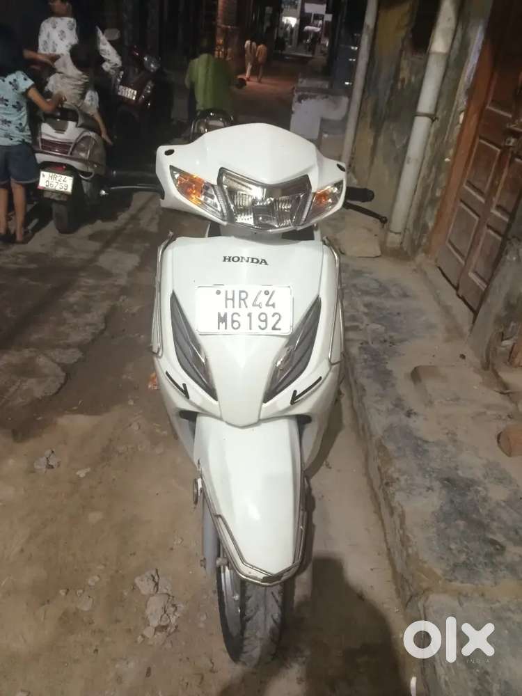 Activa 6ggood condition ragisterd 2022
