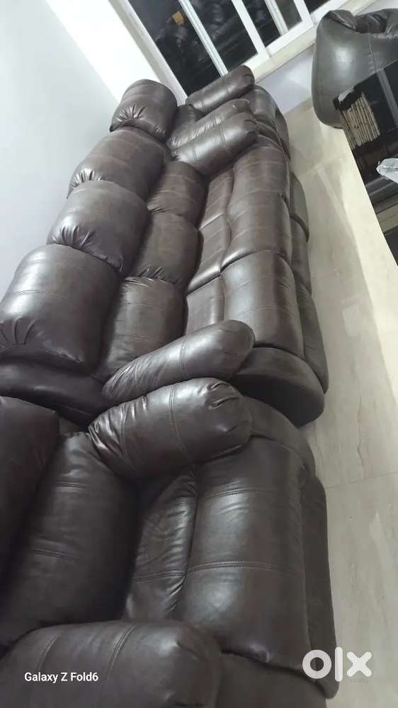 Recliner sofa