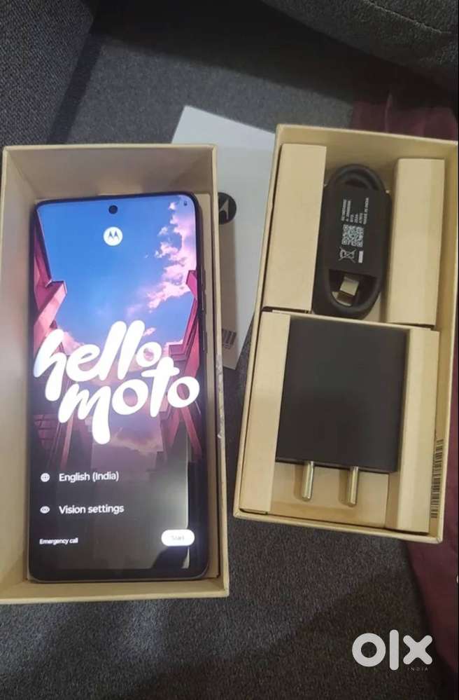 Moto Edge 60 Pro Brand New (Only 5 Day)