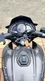 Pulsar NS 160