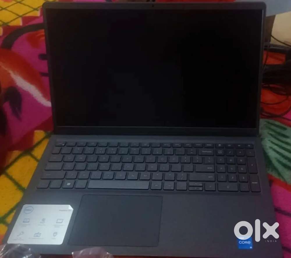 Dell laptop 1 TB, 512 SSD, 8 GB ram