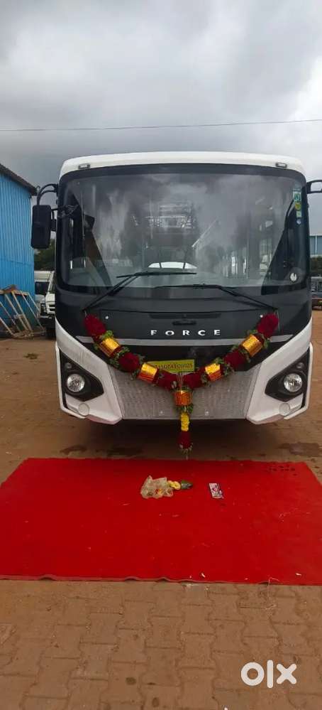 Company duty tt and bus