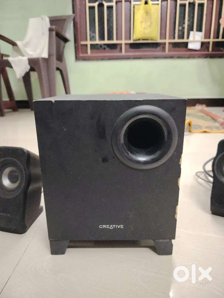 Laptop computer speaker