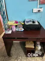 Computer table