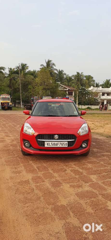 Maruti Suzuki Swift 1.3 ZXI, 2022, Petrol