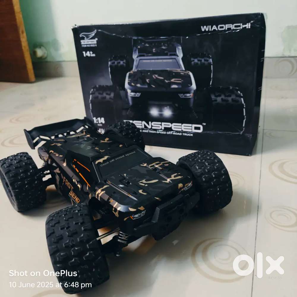 Hobby grade RC car