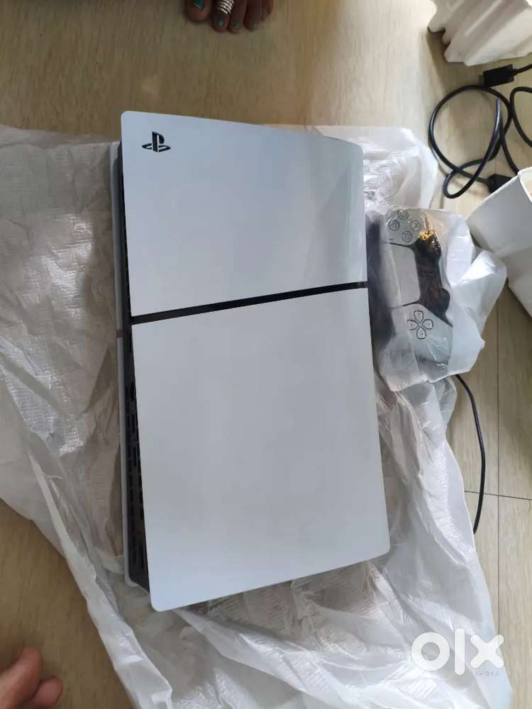 Ps5 slim digital, unused condition, like a new