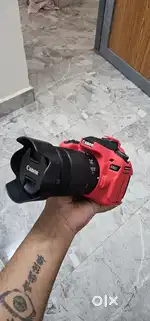 Canon 80D DSLR - 6 Months Old, Full Kit + Rainproof Bag + Red EasyCase