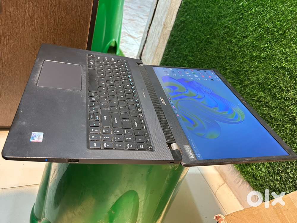 15.6 inc slim core i5 11th Generation 12gb Ram 256gb ssd backlit best,