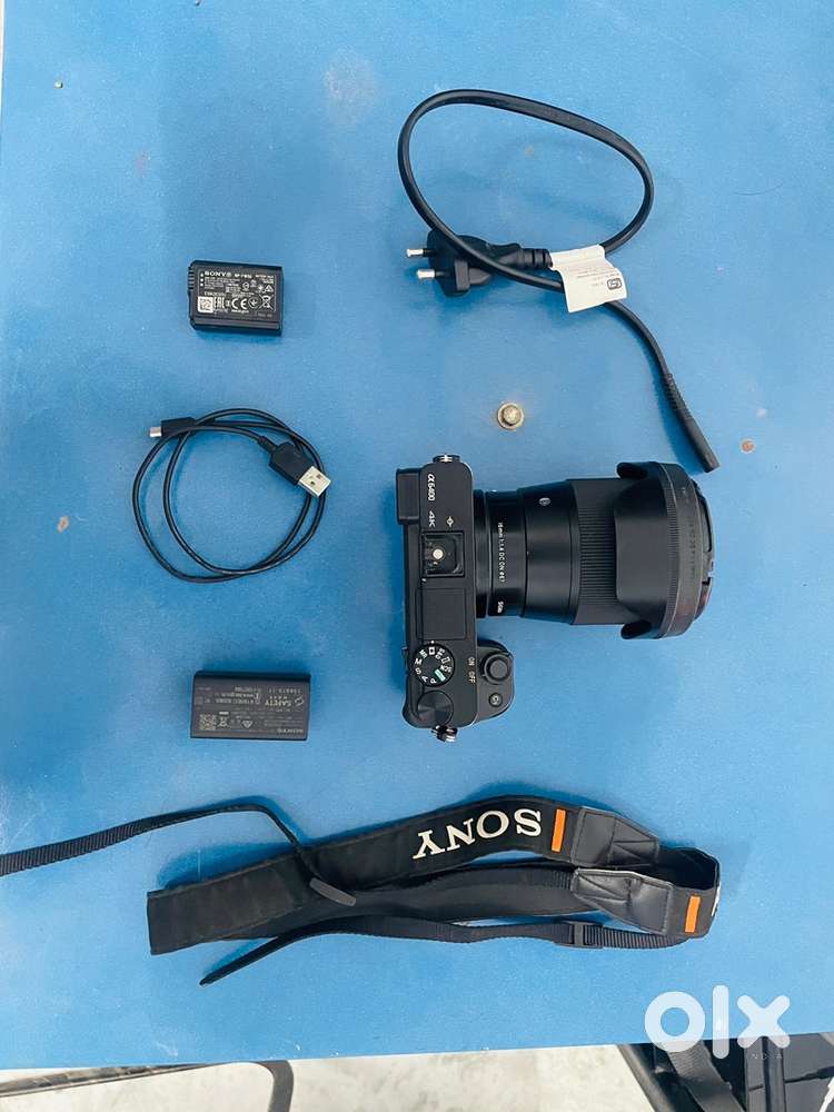 sony 6400 with sigma 16mm 1.4 lens
