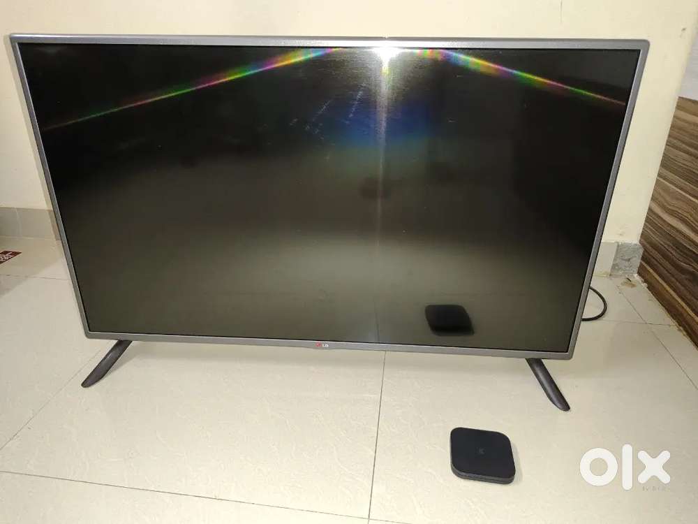 LED TV(Non Smart)+ Xiomi Smart TV box