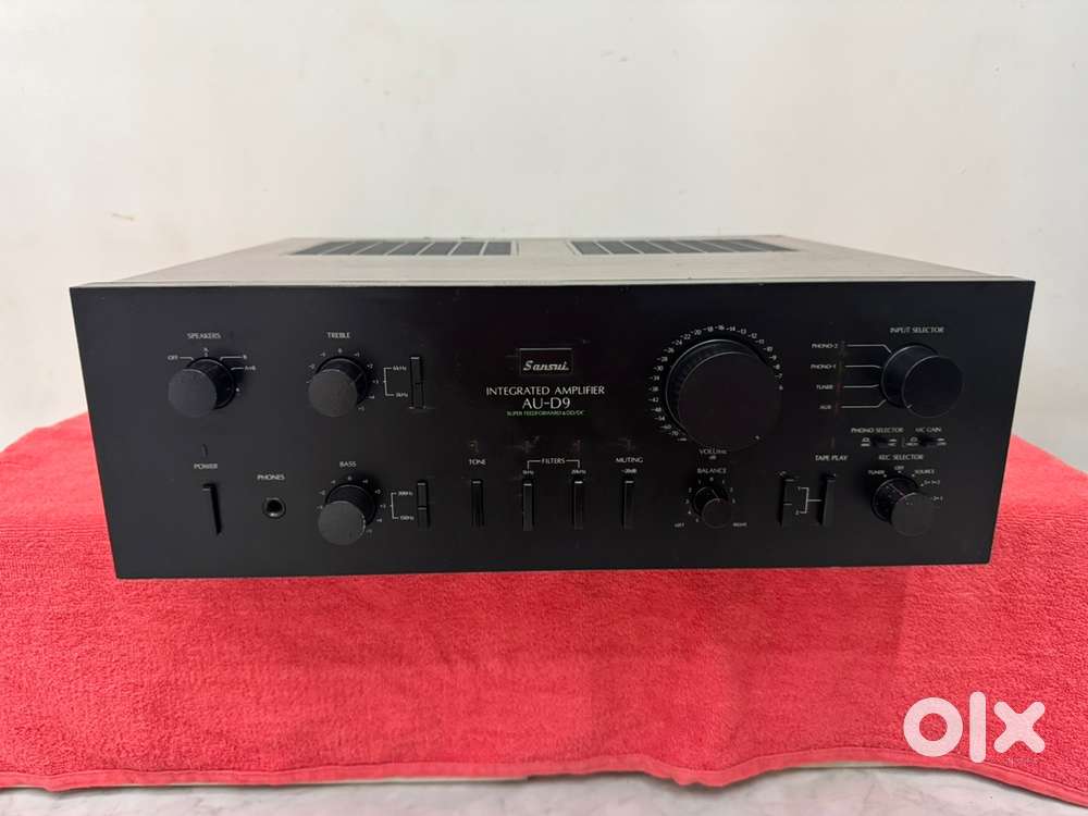 Sansui AU-D9 Amplifier