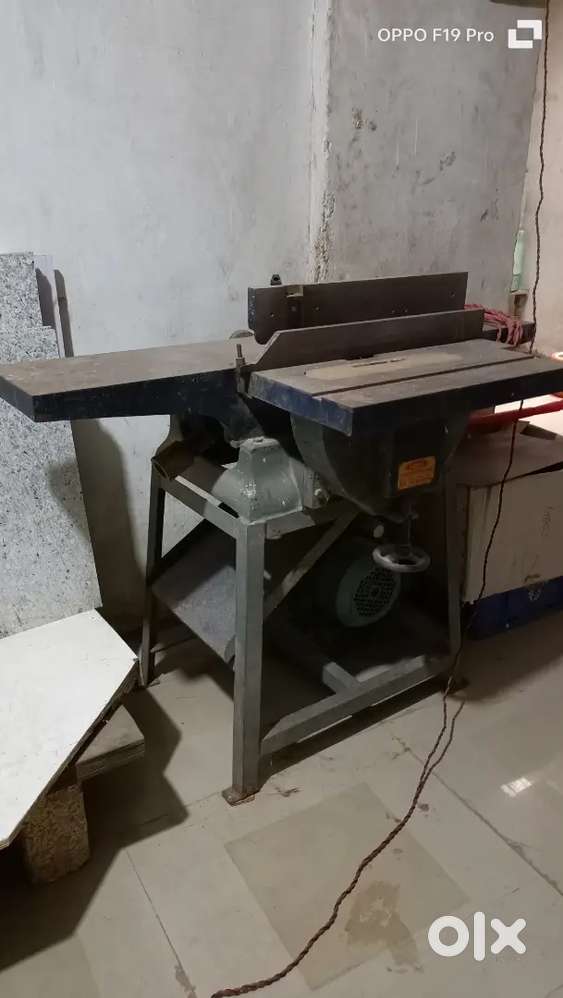 રંધા મશીન વેચવાનું છે