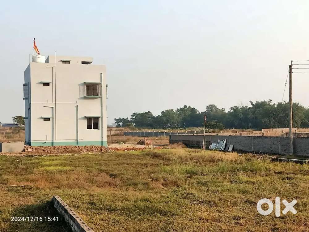 LAND  LOAN  AVAILABLE  AZONE  NEAR TWON SHIP  PROJECT.