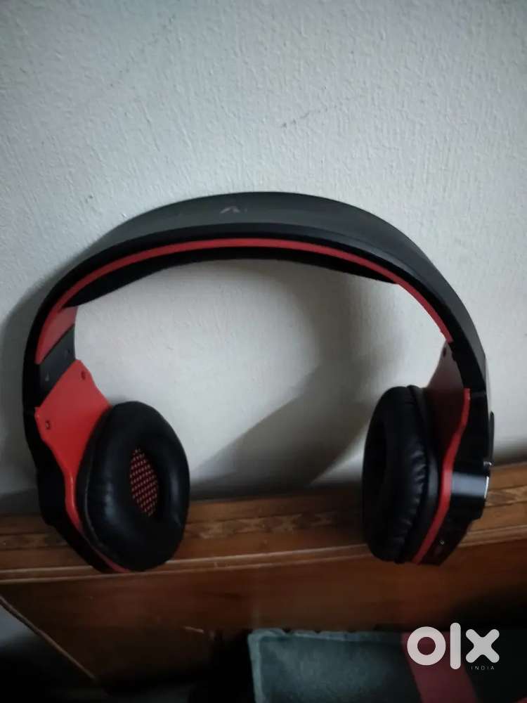 Boat Rockerz 510 headset