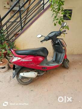 Hero honda pleasure