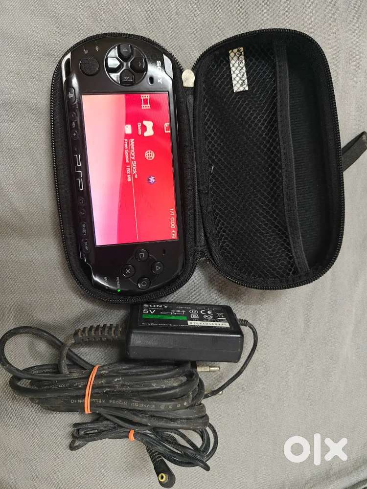 Sony PSP Potable 3004 model