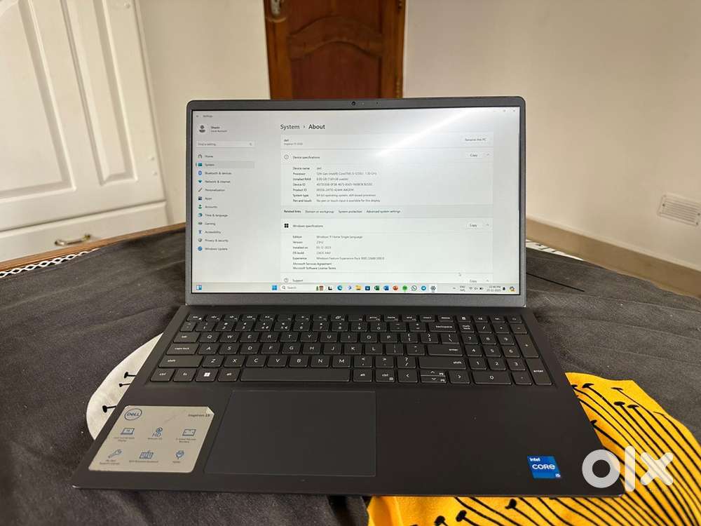 Dell inspiron I5 3520