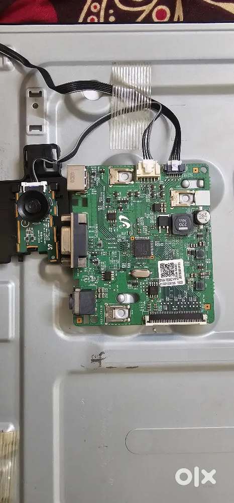Samsung Essential monitor S3 motherboard and switch