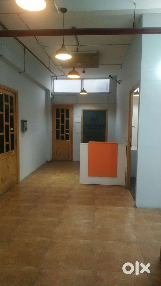 600 sq feet furnished office for rent phase8 mohali