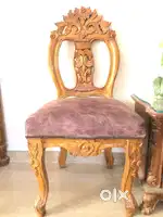 Dining table chairs