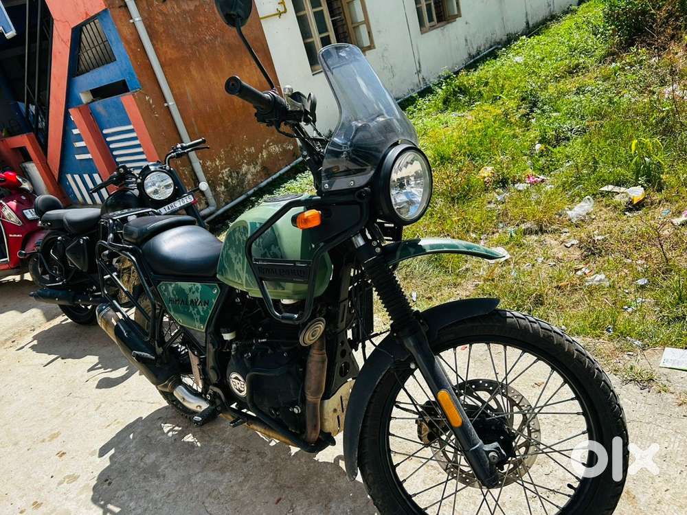 Himalayan 411 BS6 Pine Green