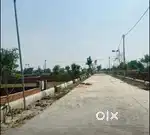 Ahimamau se thodi duri pr plot le