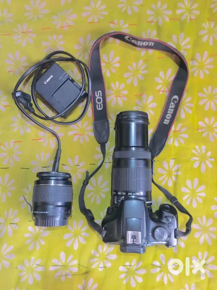 Canon 1500D