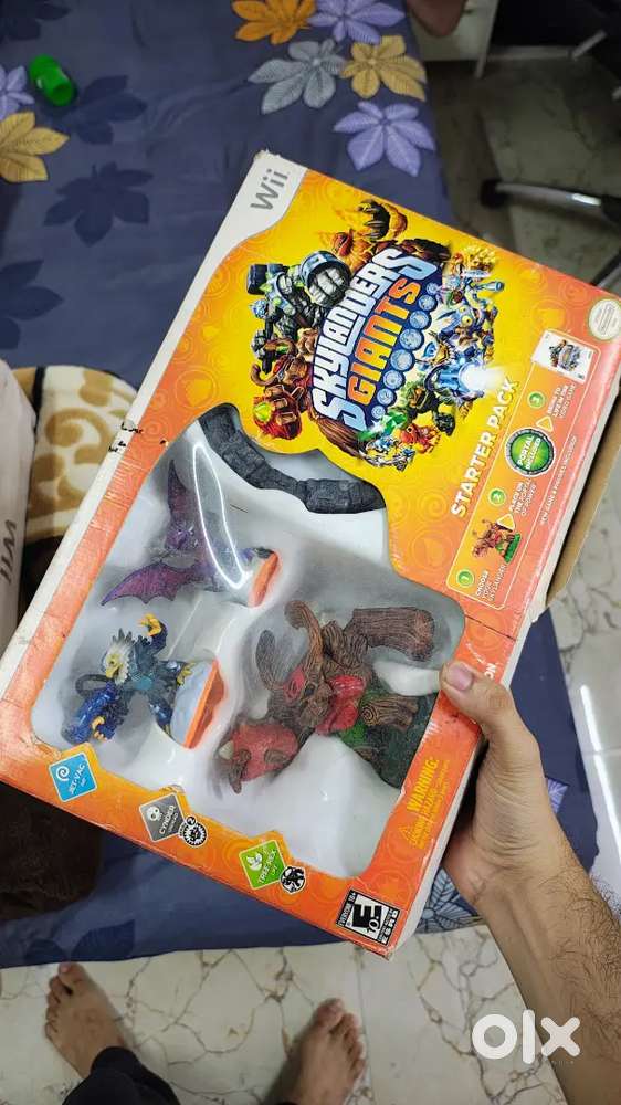 Nintendo Wii + Skylanders Giants Starter Pack (Very Rare, Boxed)