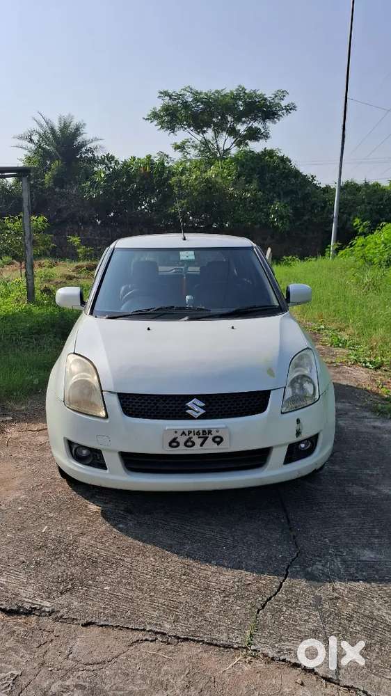Maruti Suzuki Swift 2010