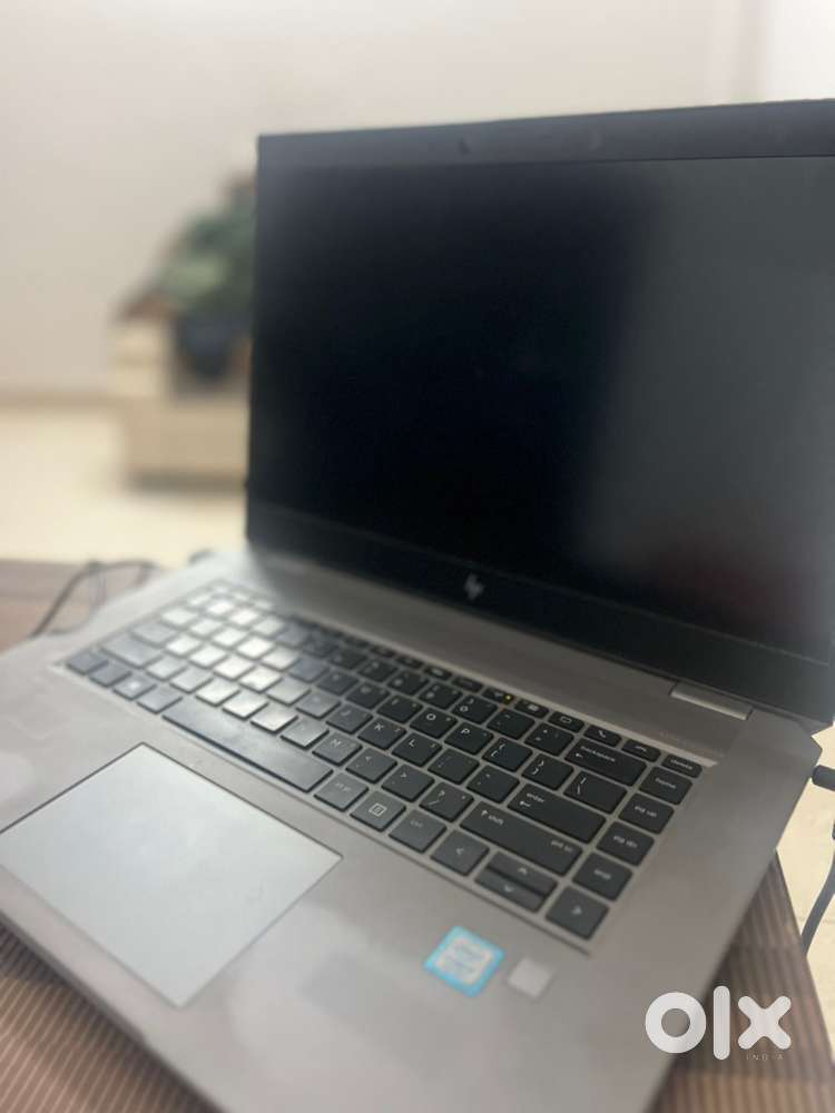 HP Zbook 15 G5 15.6 Laptop Core i7-8850H 2.60 GHz 16GB RAM 512 GB SSD