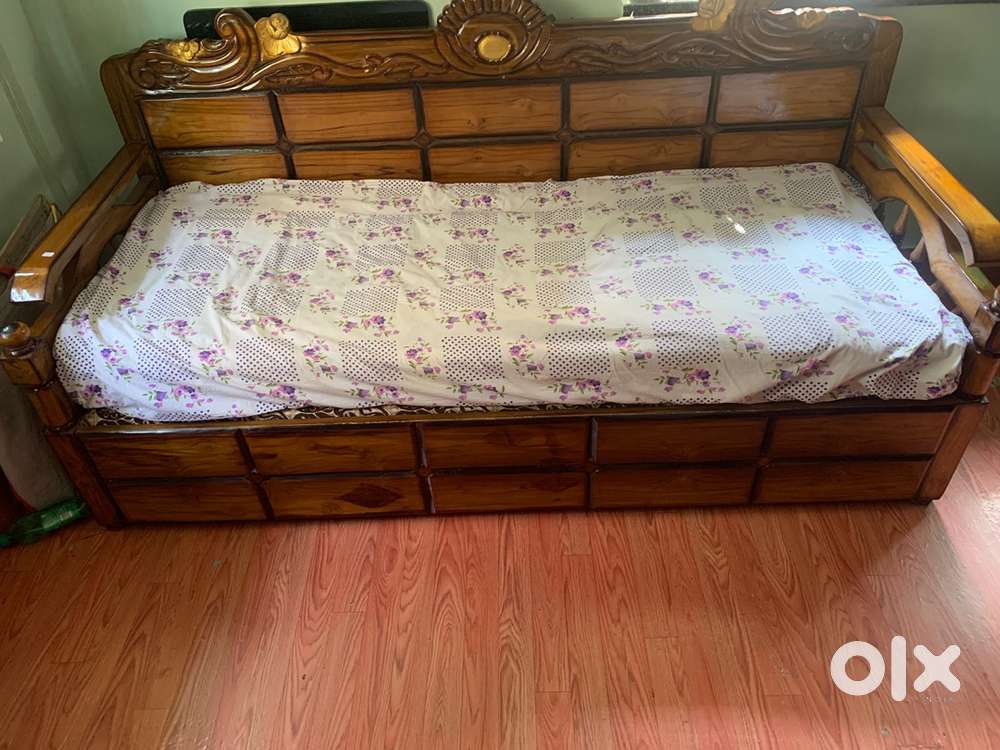 Sofa cum bed with trendy design