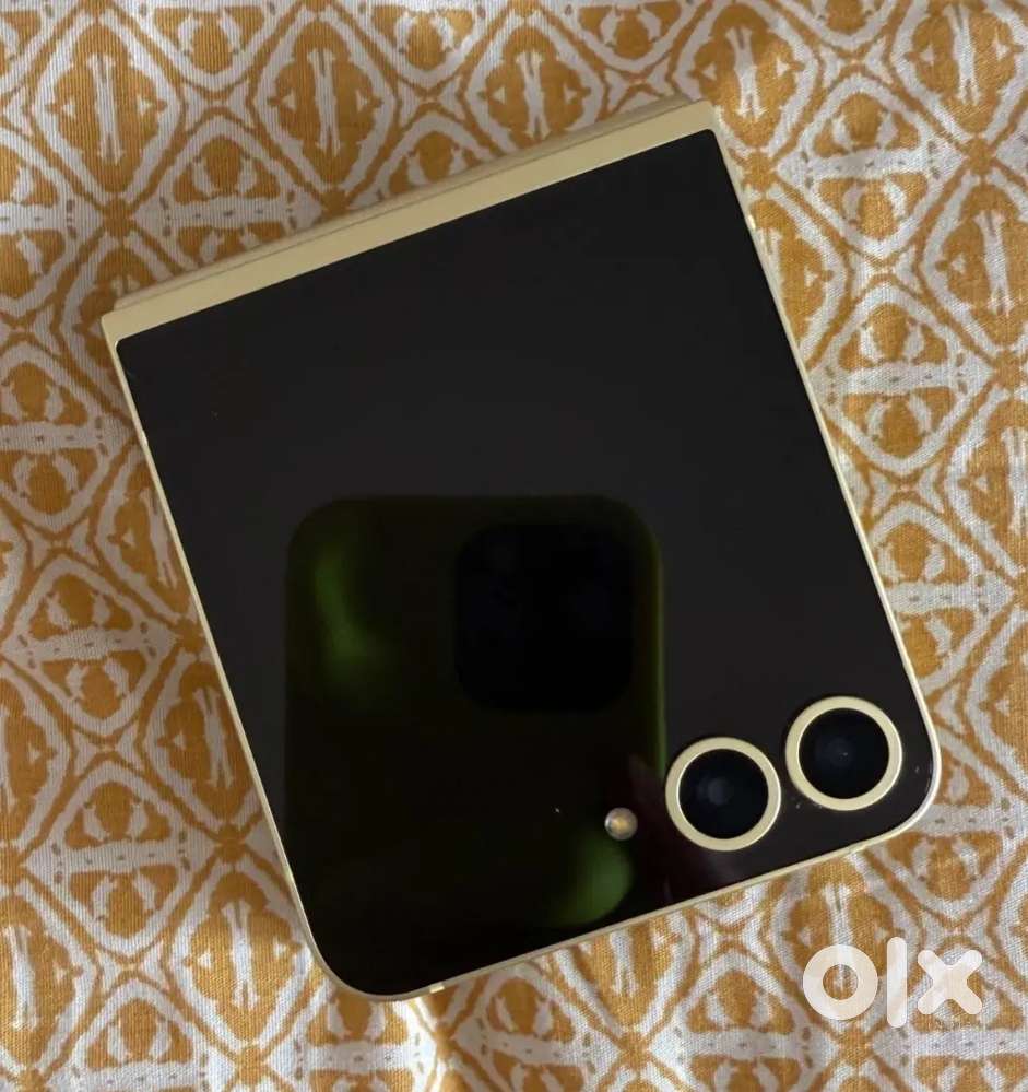 Samsung Galaxy Z Flip 6