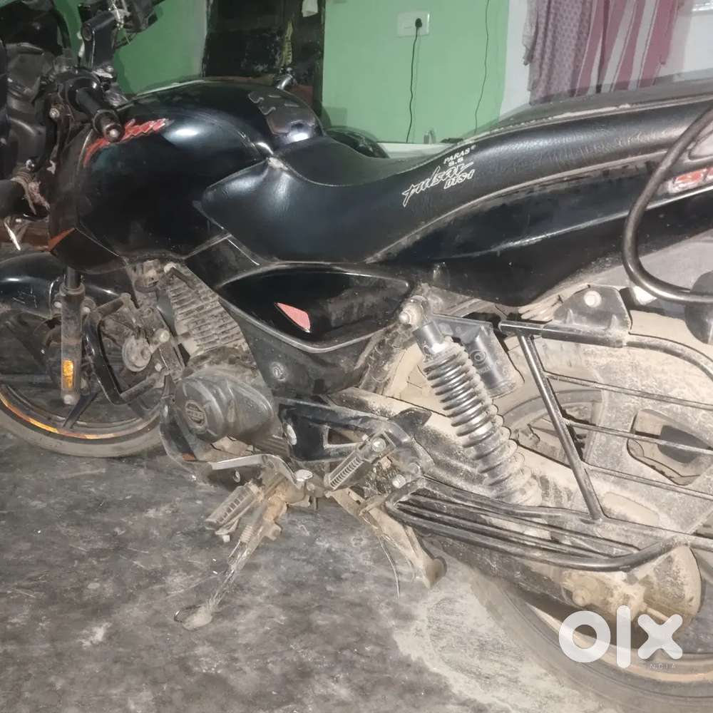 Bajaj pulsar 150 cc